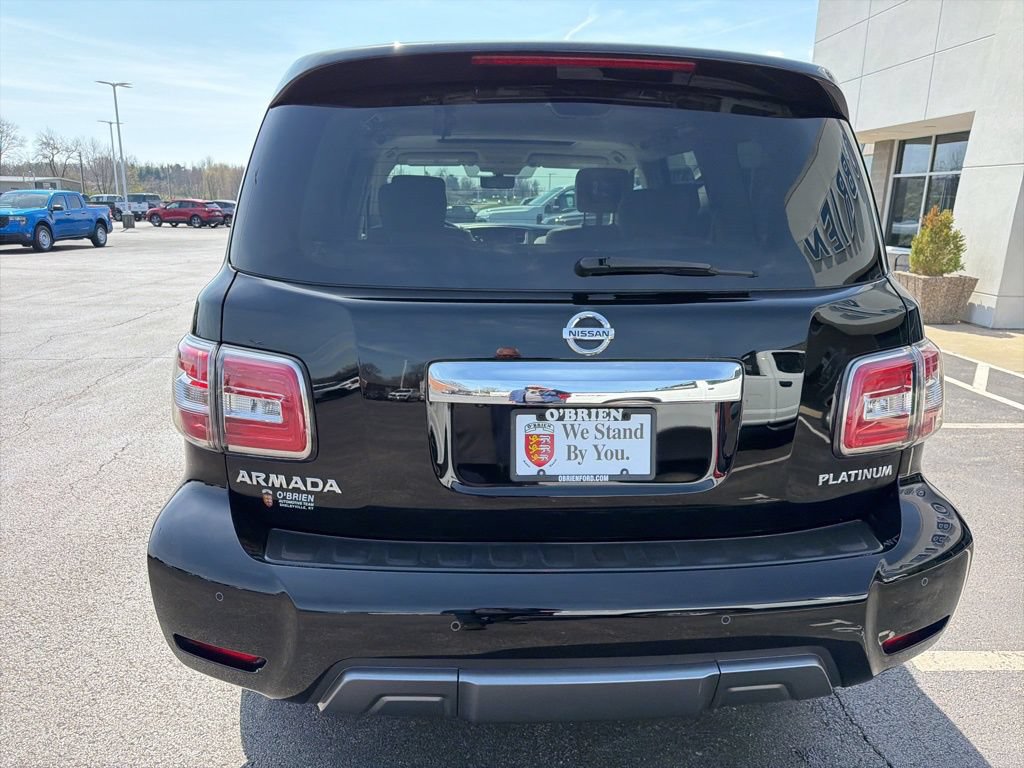 Used 2020 Nissan Armada Platinum w/ Captain's Chairs Package RWD image 4