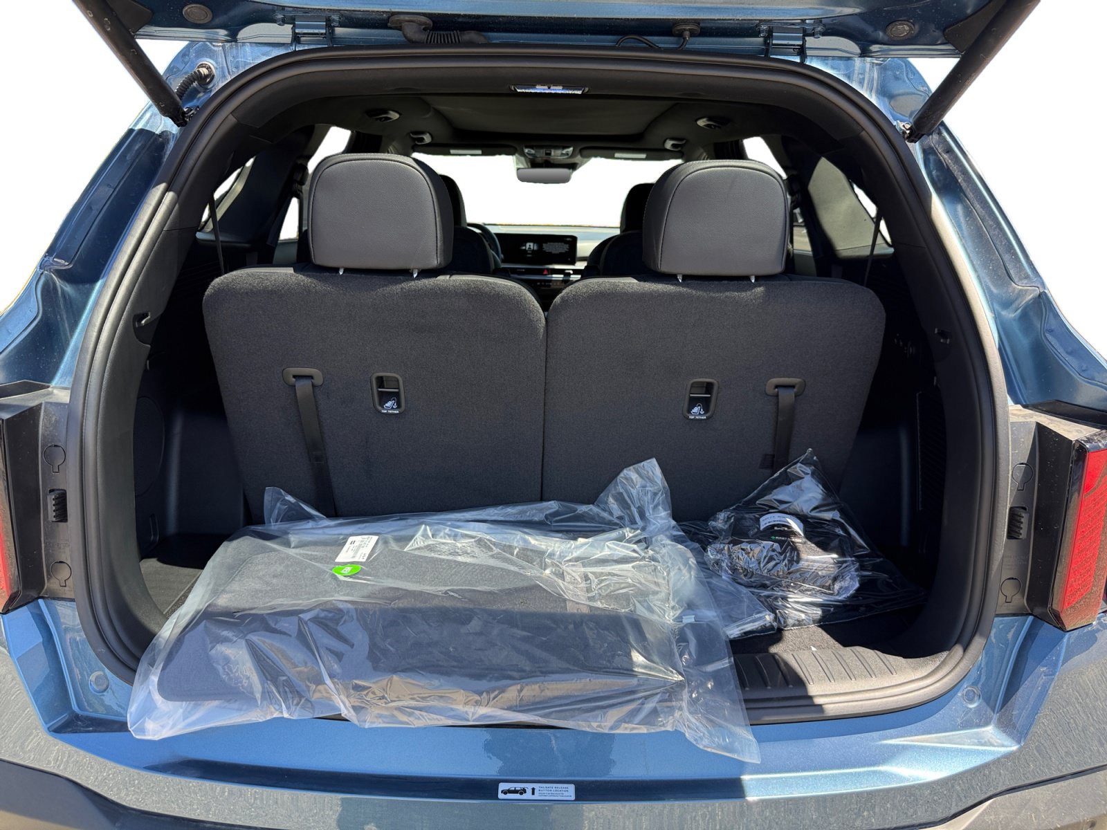New 2026 Kia Sorento SX Prestige AWD/4WD image 17