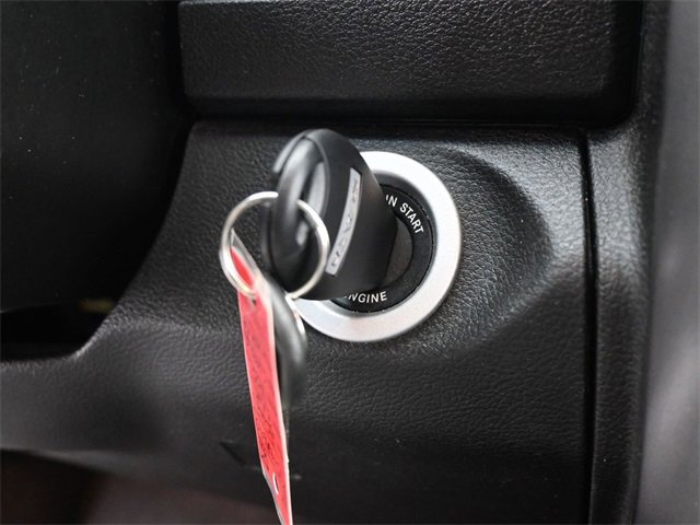 Used 2022 RAM 1500 Classic SLT image 7