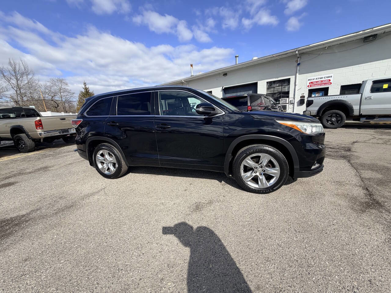 Used 2014 Toyota Highlander Limited image 21