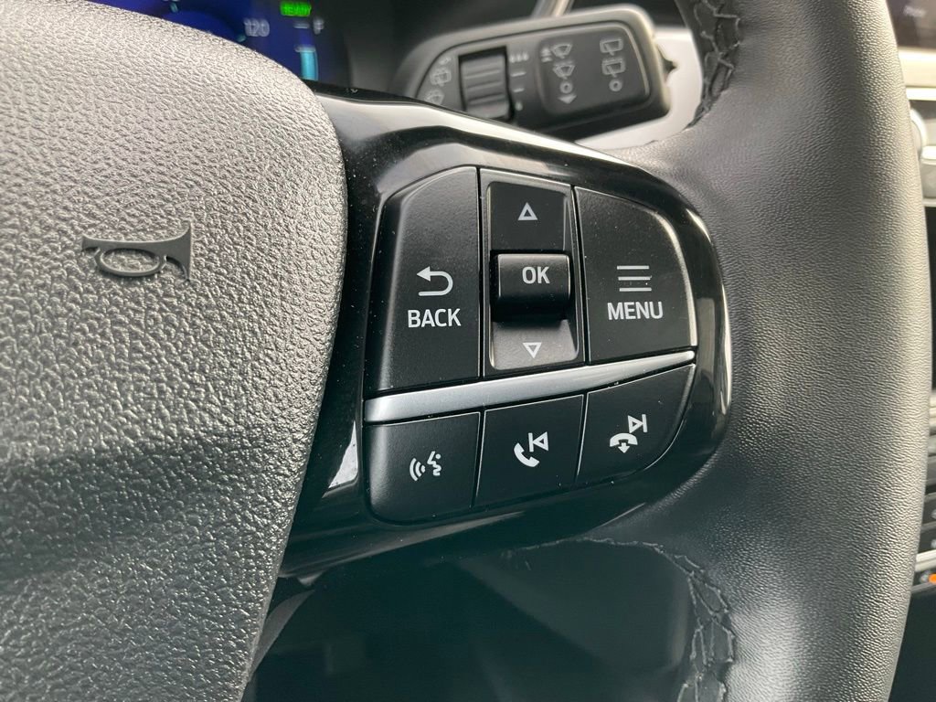 Used 2022 Ford Escape SEL w/ Technology Package image 7