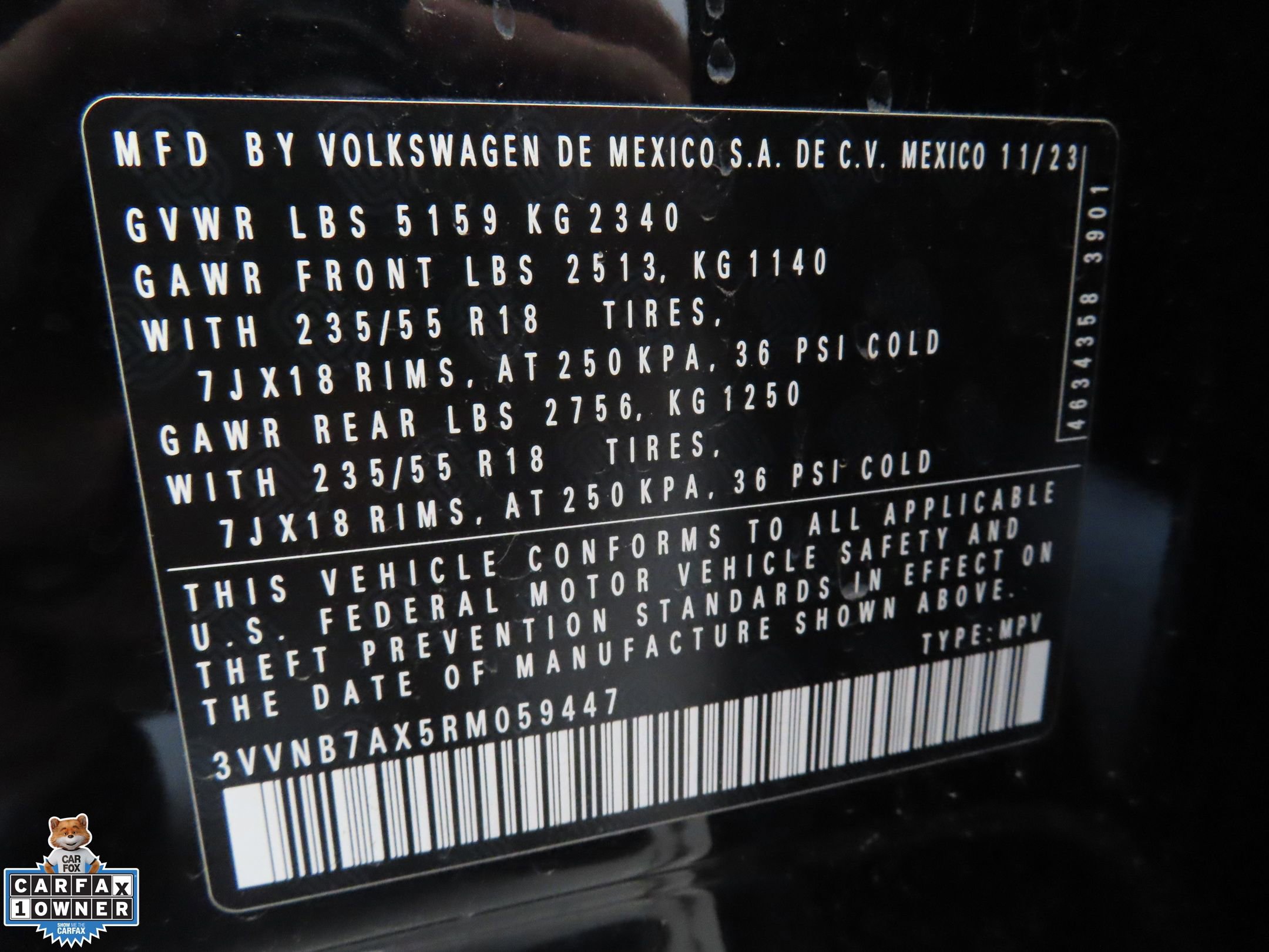 Used 2024 Volkswagen Tiguan SE FWD image 28