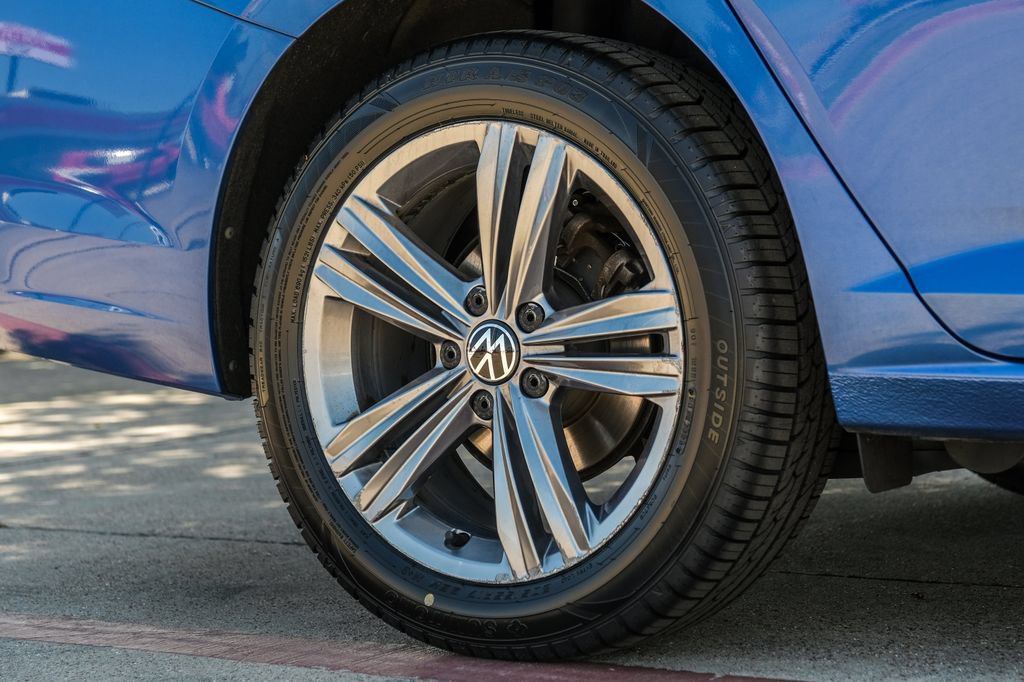 Used 2022 Volkswagen Jetta SE FWD image 69