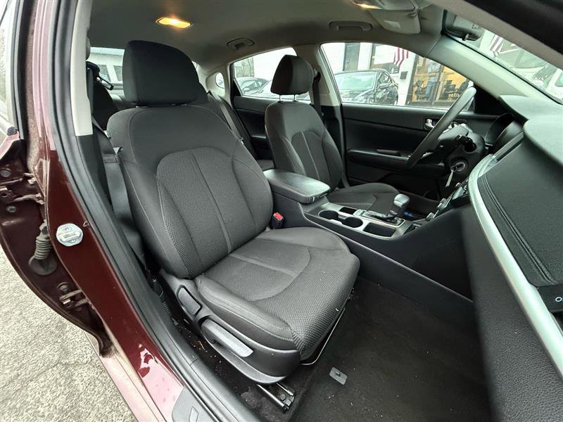Used 2019 Kia Optima LX image 25