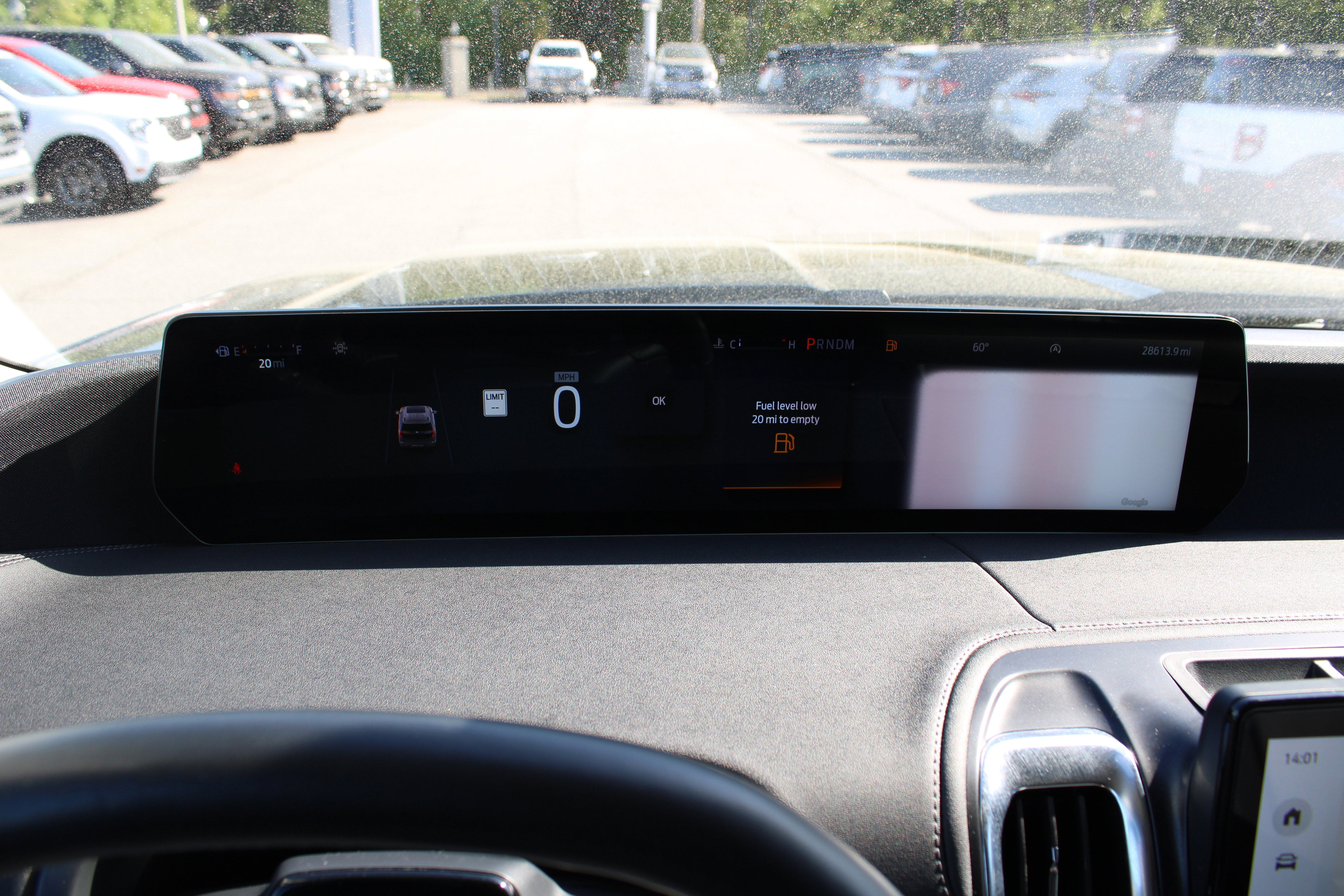 Used 2025 Ford Expedition Platinum image 21