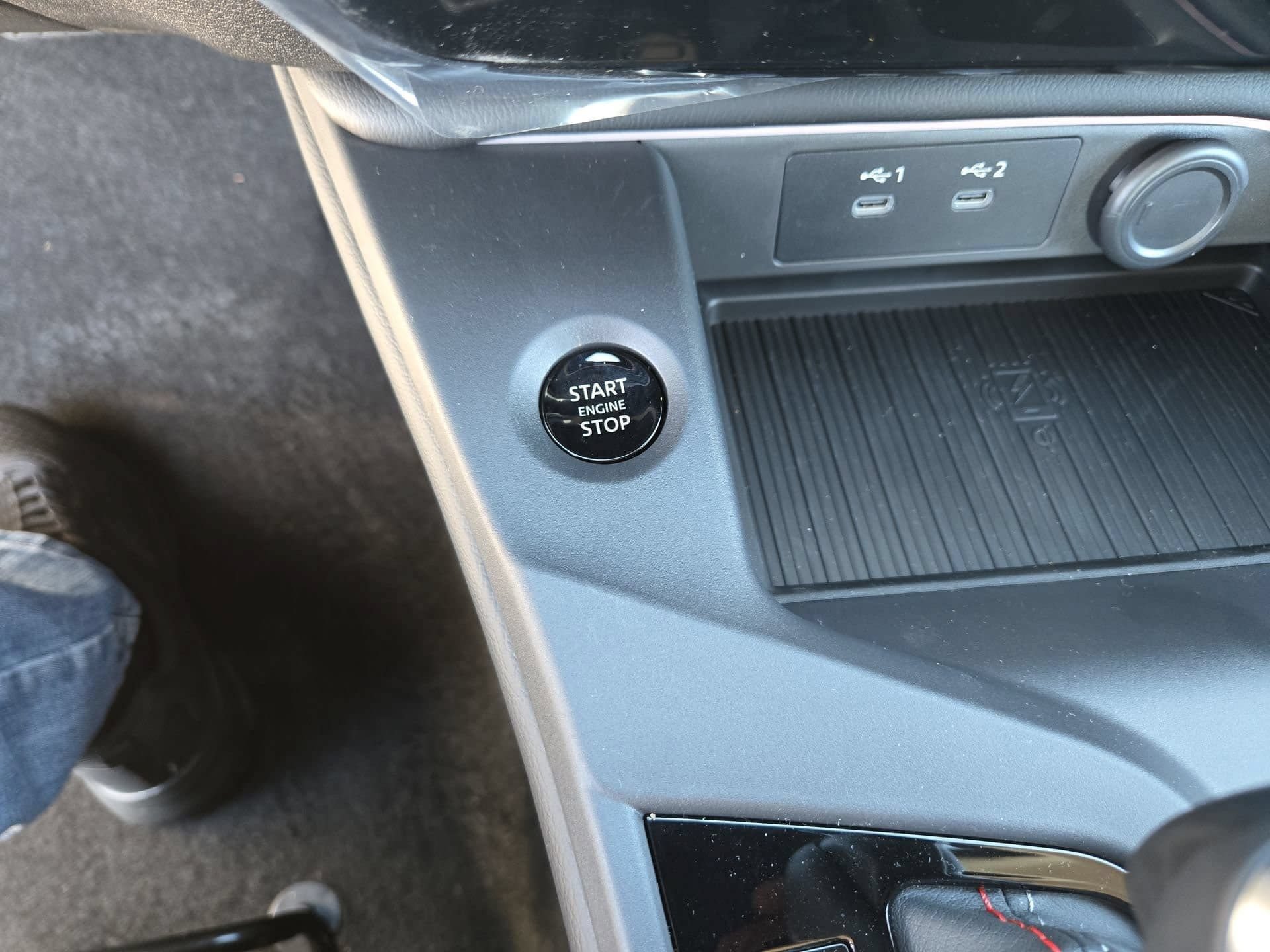 New 2026 Nissan Sentra SR w/ SR All Weather Package FWD image 21