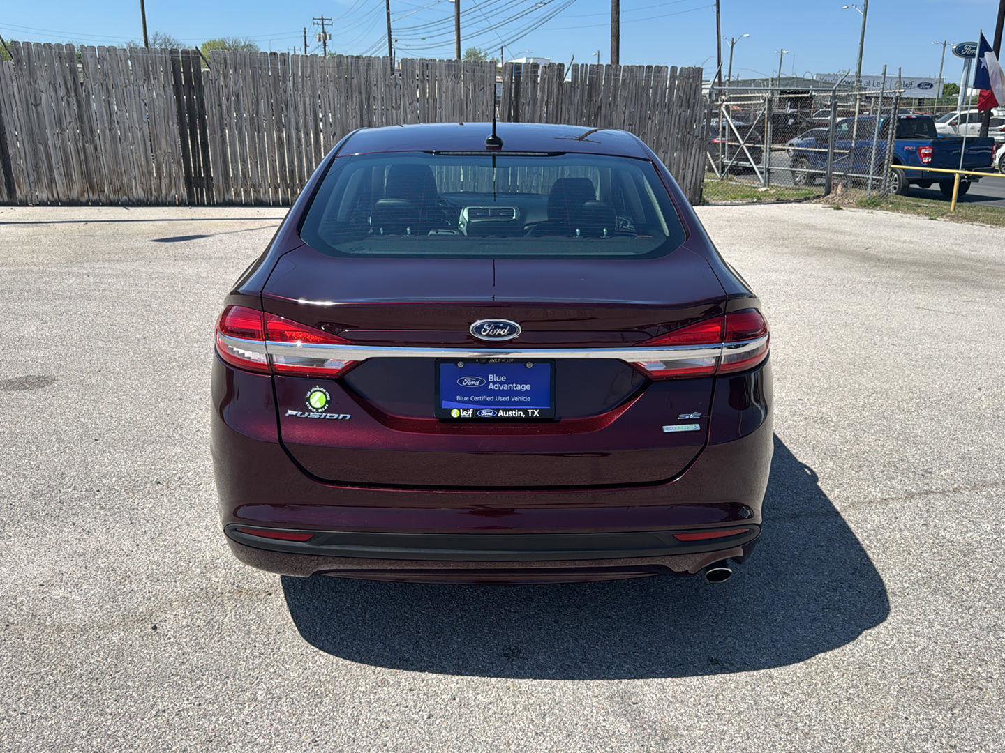 Used 2018 Ford Fusion SE image 6