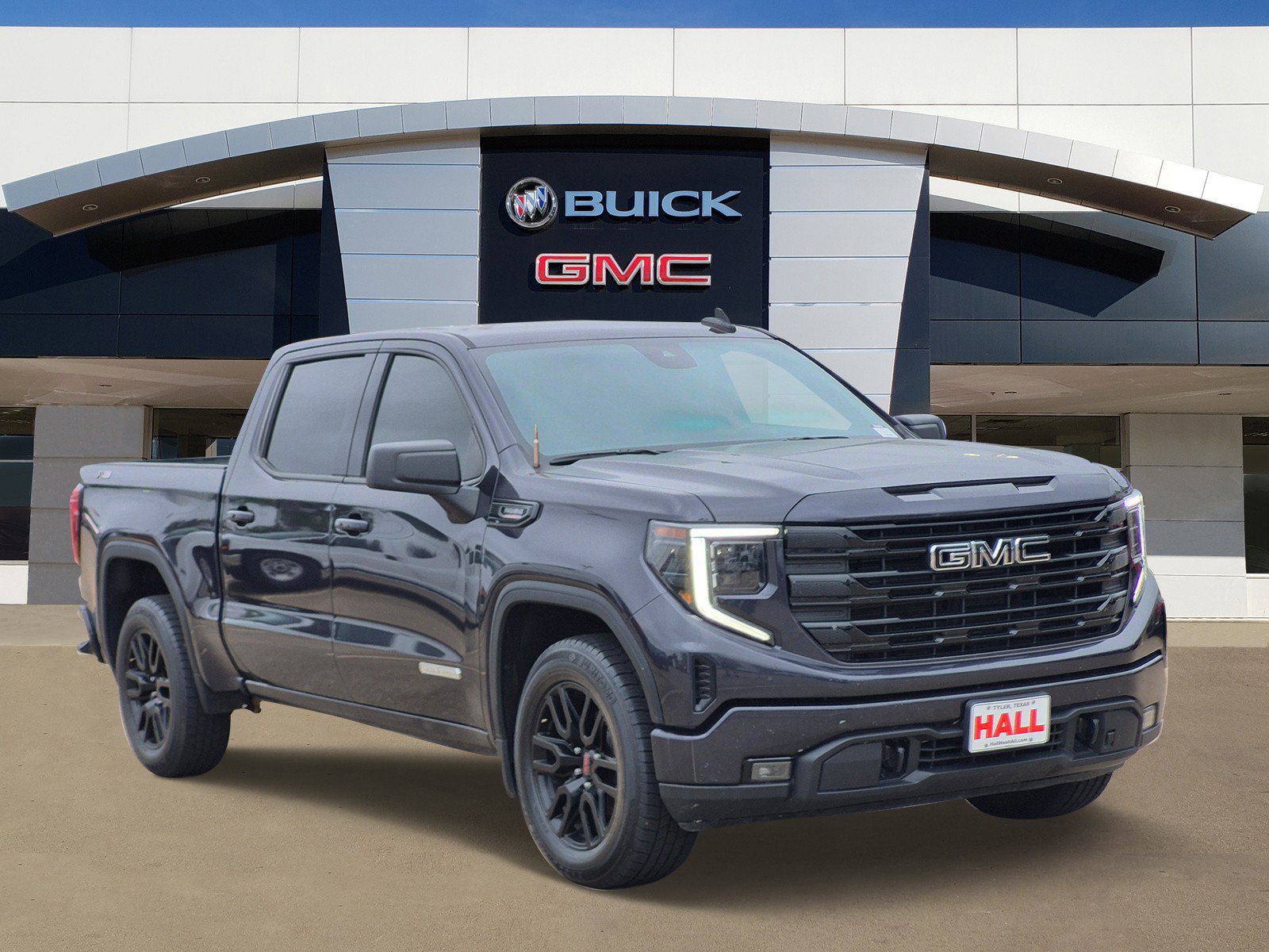 Used 2024 GMC Sierra 1500 Elevation