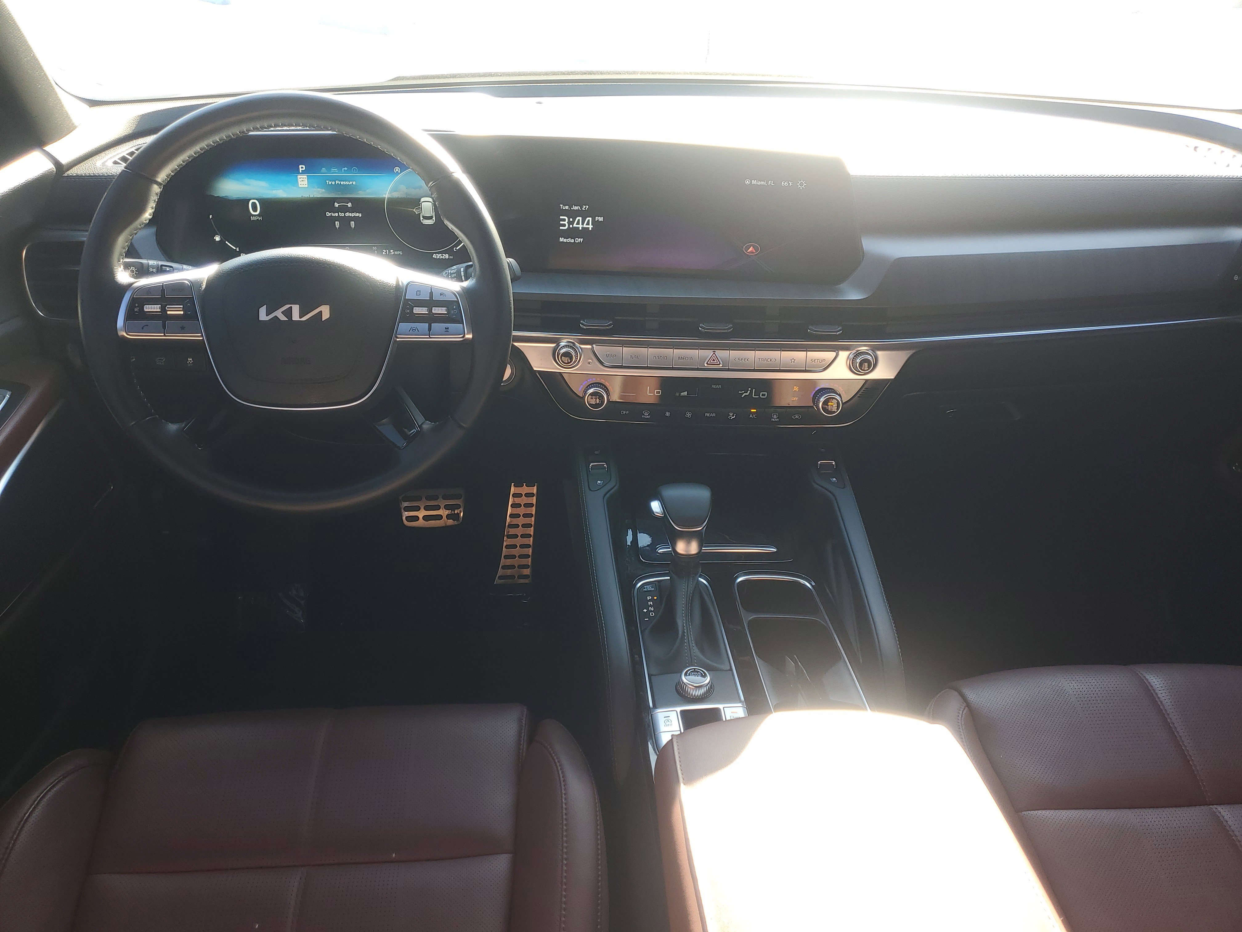 Used 2023 Kia Telluride SX image 14