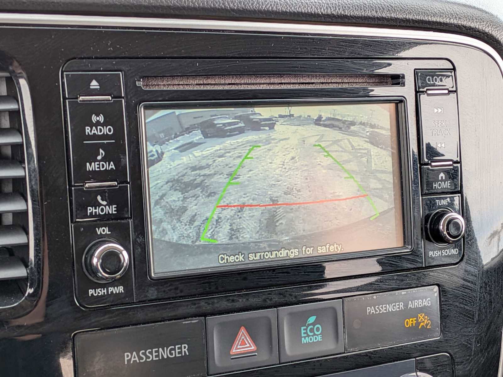 Used 2017 Mitsubishi Outlander ES image 26