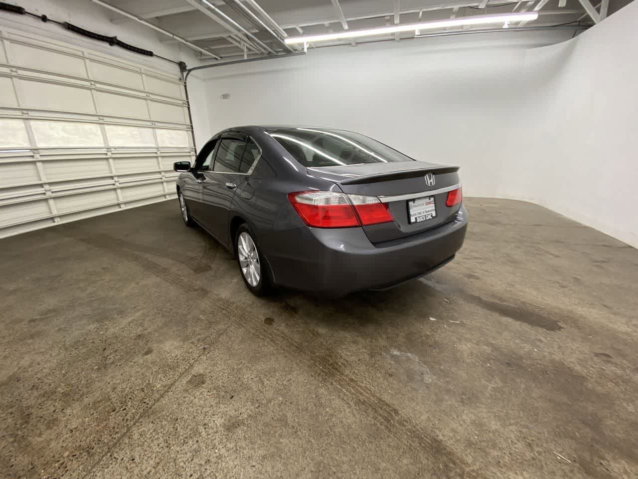 Used 2015 Honda Accord EX image 4