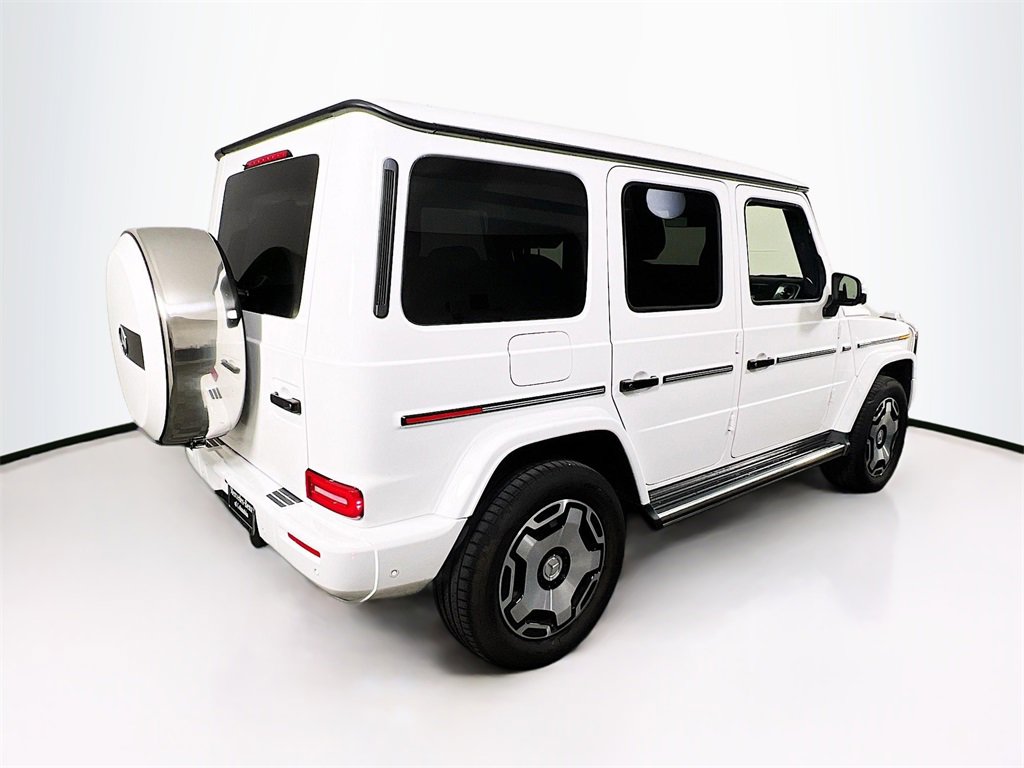 Used 2025 Mercedes-Benz G 550 image 7