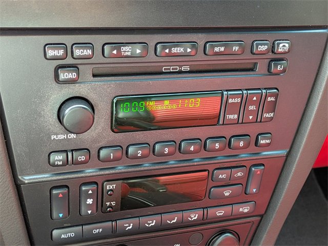 Used 2002 Ford Thunderbird image 16