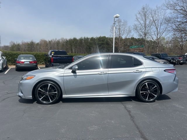 Used 2020 Toyota Camry XSE image 8