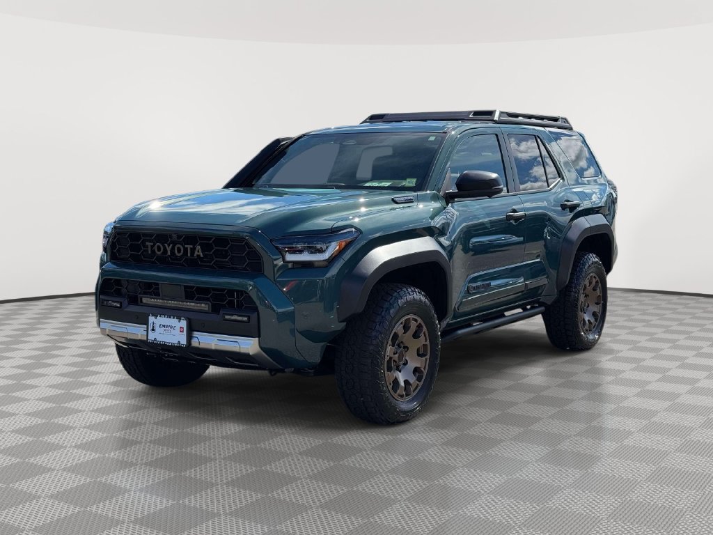 Certified 2026 Toyota 4Runner Trailhunter AWD/4WD image 3