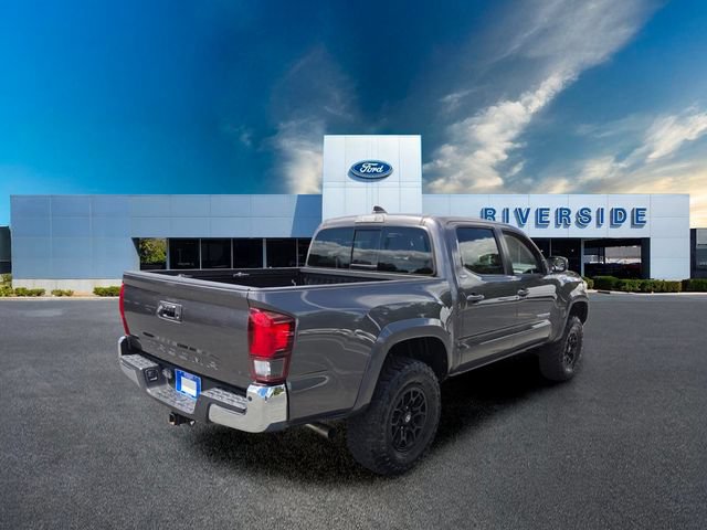 Used 2021 Toyota Tacoma SR5 AWD/4WD image 7