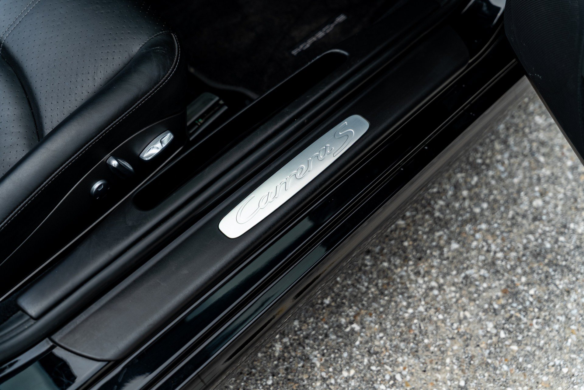 Used 2011 Porsche 911 Carrera S RWD image 23