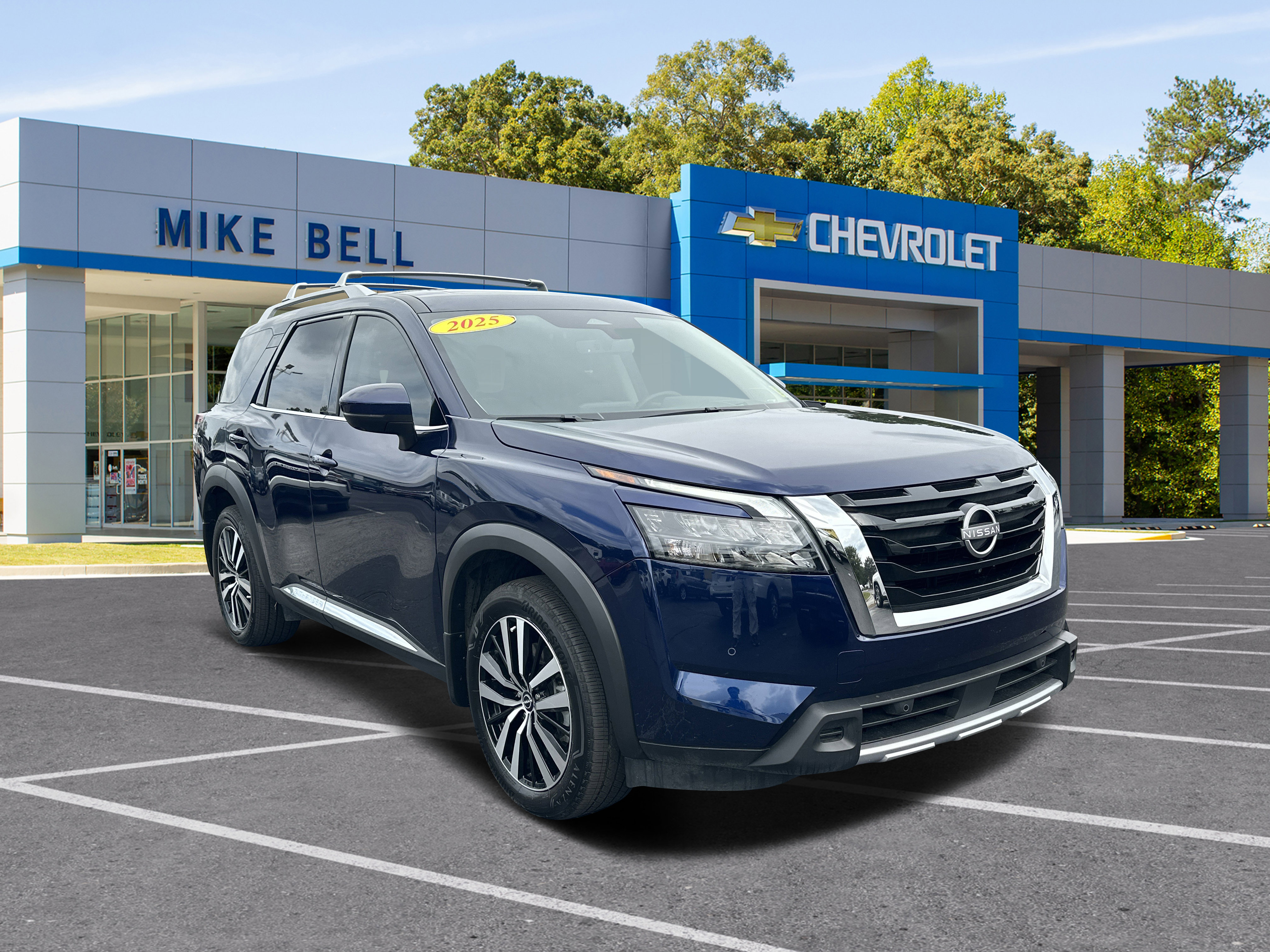 Used 2025 Nissan Pathfinder Platinum