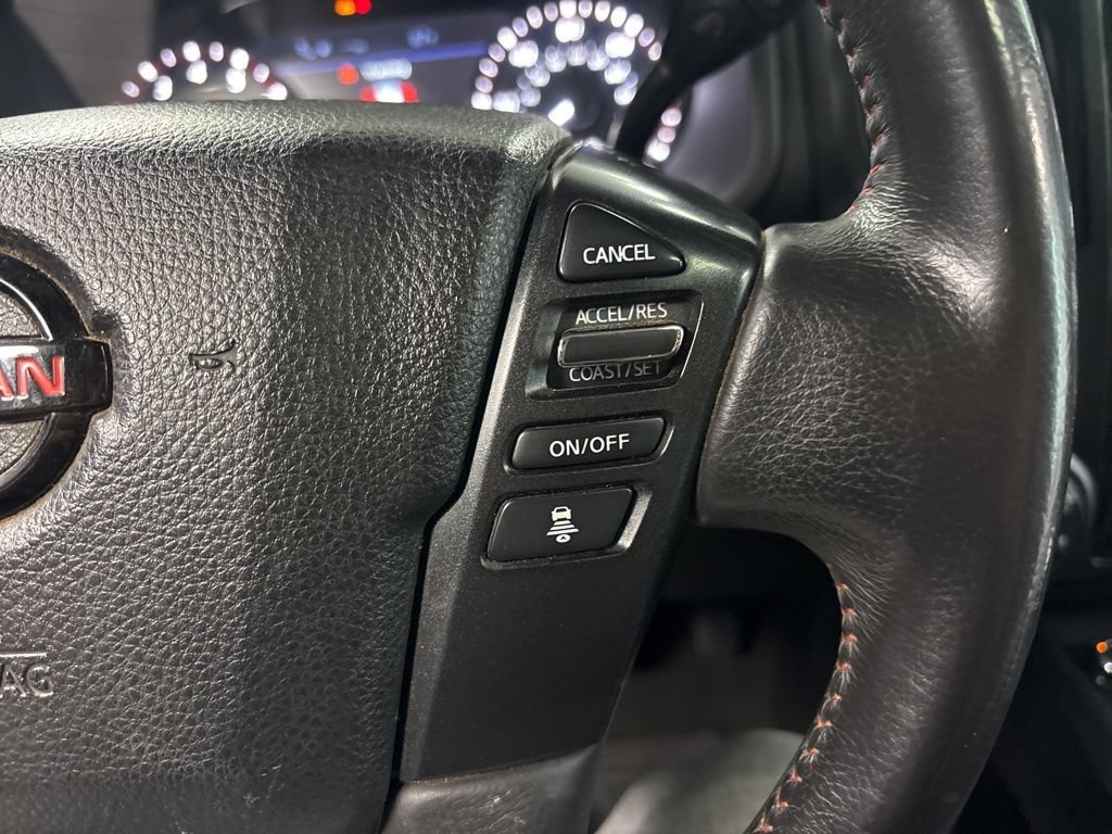 Used 2020 Nissan Titan PRO-4X w/ Pro-4x Convenience Package AWD/4WD image 19
