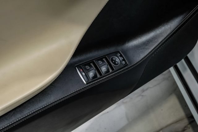 Used 2021 Tesla Model S Performance AWD/4WD image 45