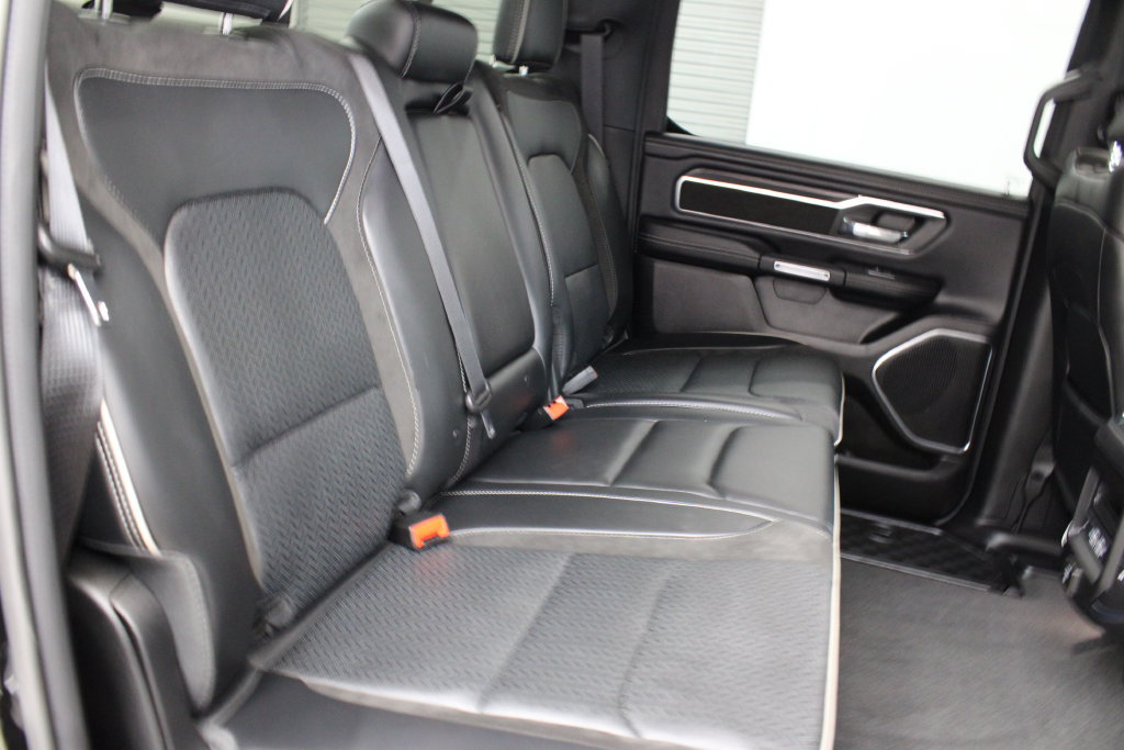 Used 2024 RAM 1500 Laramie AWD/4WD image 21