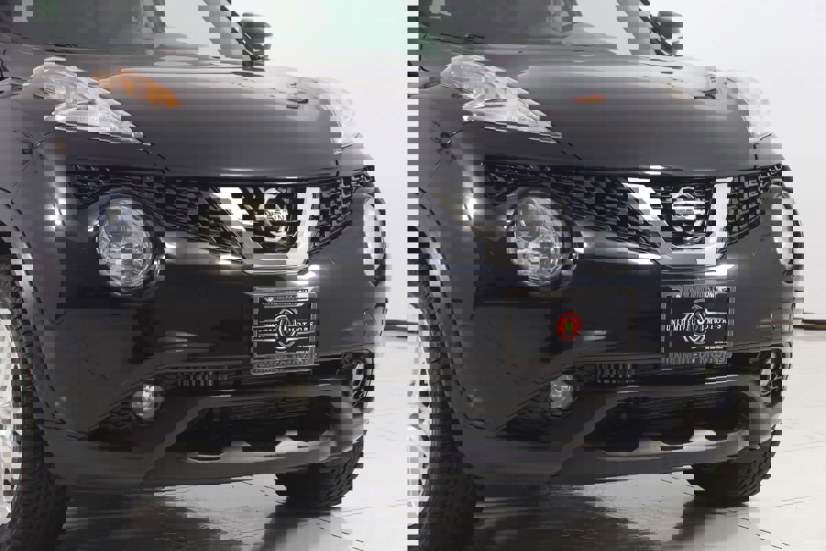 Used 2016 Nissan Juke SL image 34