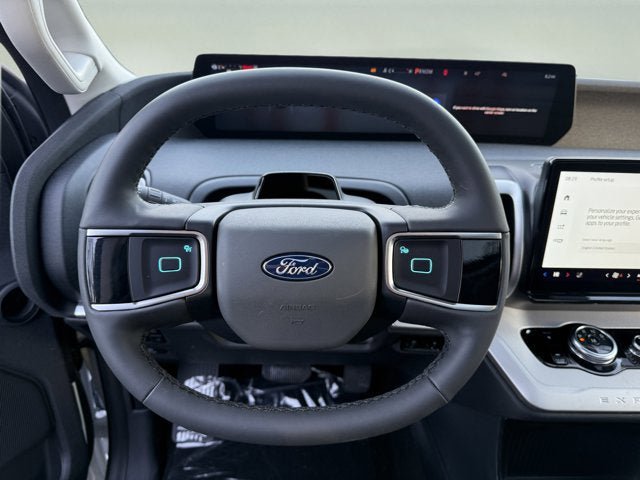 New 2026 Ford Expedition Active image 15
