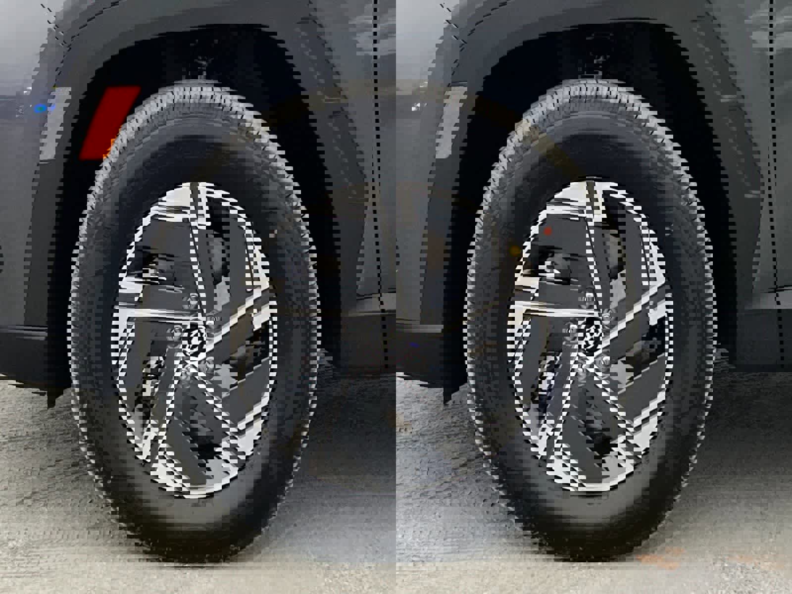 New 2026 Hyundai Tucson Blue SE image 25