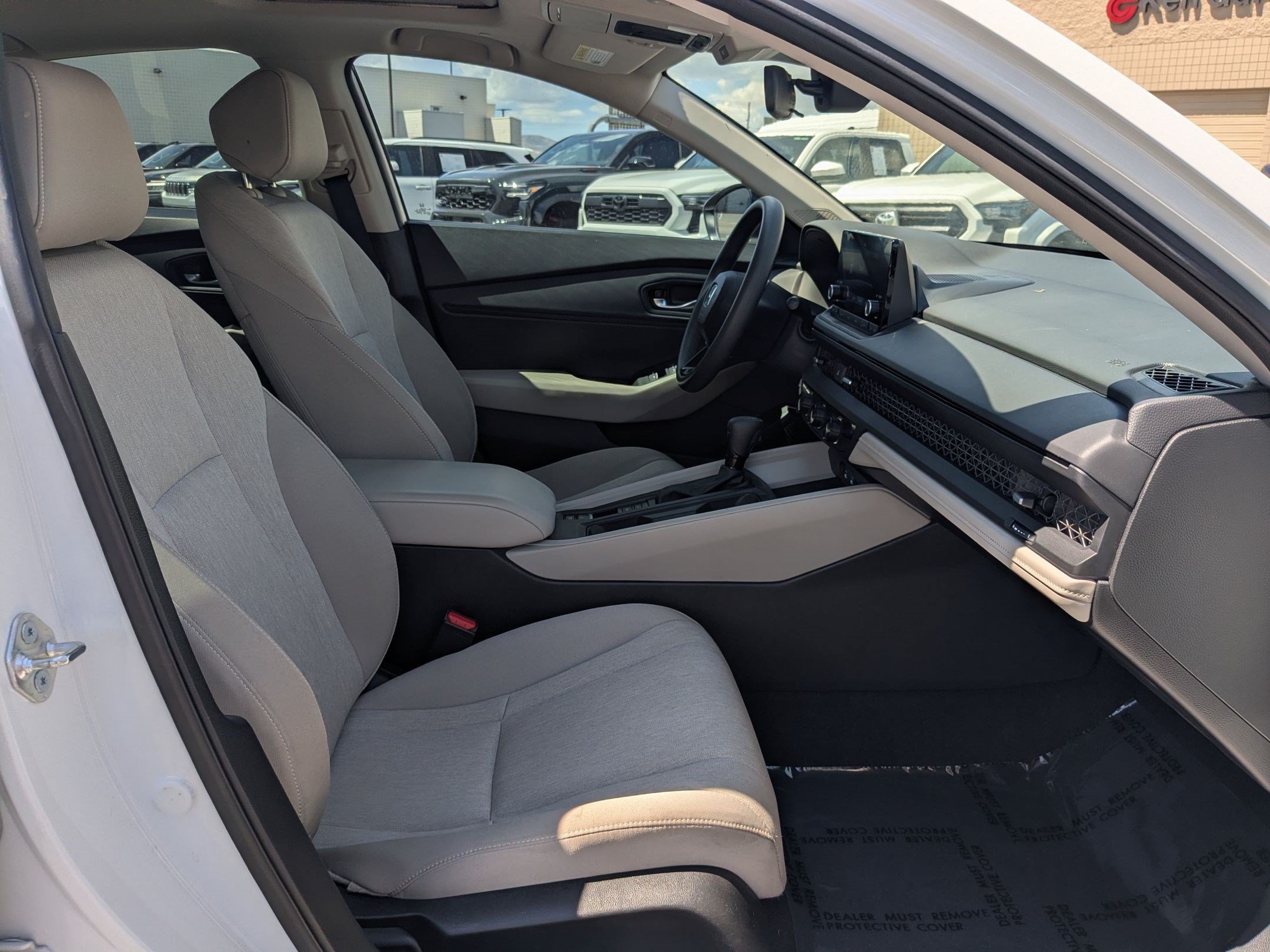 Used 2025 Honda Accord SE image 34