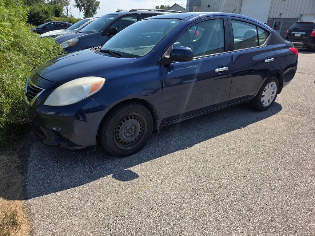 Used 2012 Nissan Versa SV