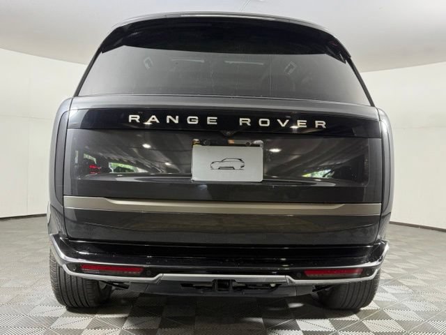 Used 2024 Land Rover Range Rover SE AWD/4WD image 7