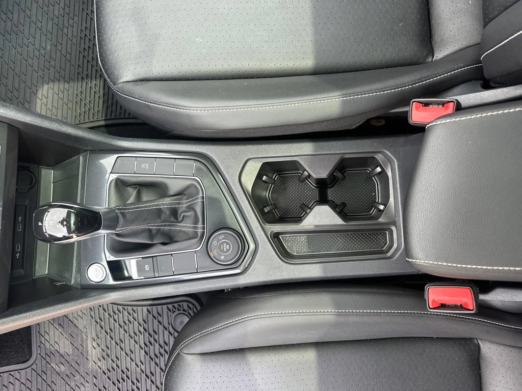 Used 2023 Volkswagen Tiguan SE w/ Panoramic Sunroof Package AWD/4WD image 35