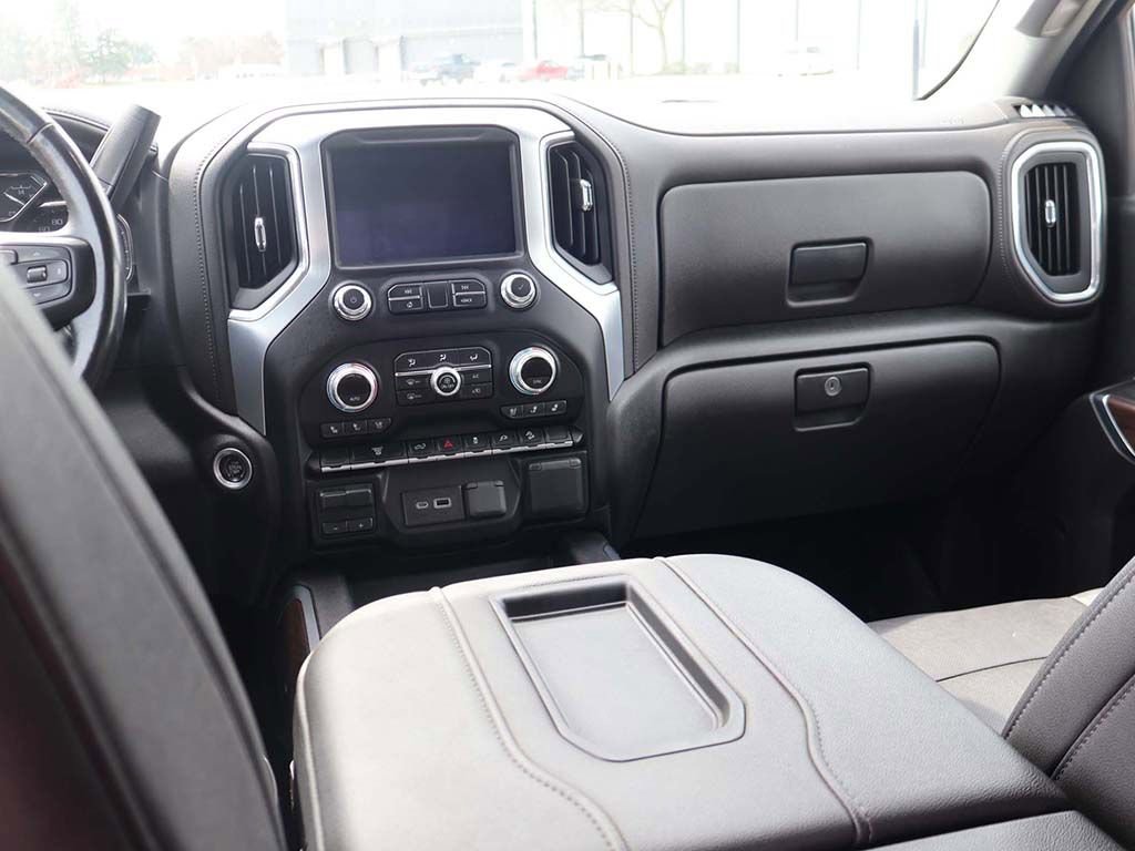 Used 2022 GMC Sierra 2500 SLT w/ SLT Convenience Package image 28