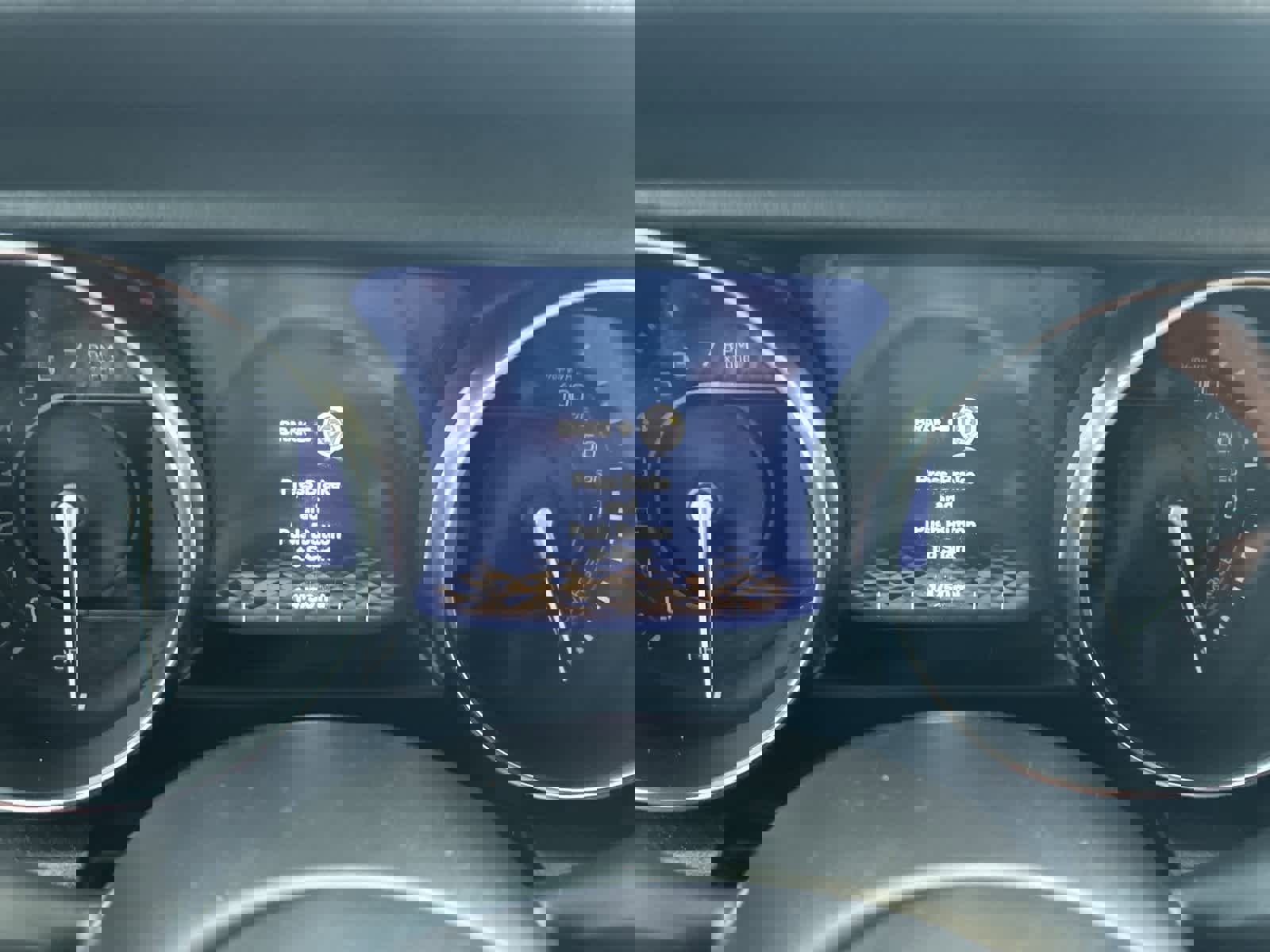 Used 2023 Jeep Wrangler Sahara image 31