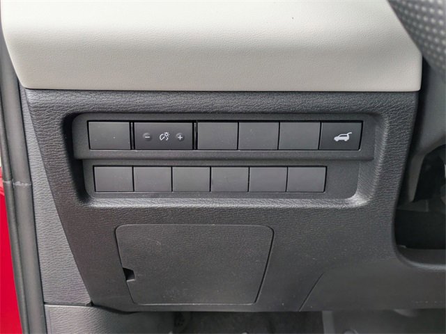 New 2025 Mitsubishi Outlander SEL image 16