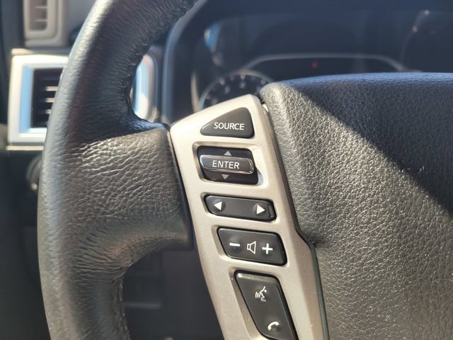 Used 2021 Nissan Titan SV w/ SV Convenience Package AWD/4WD image 28