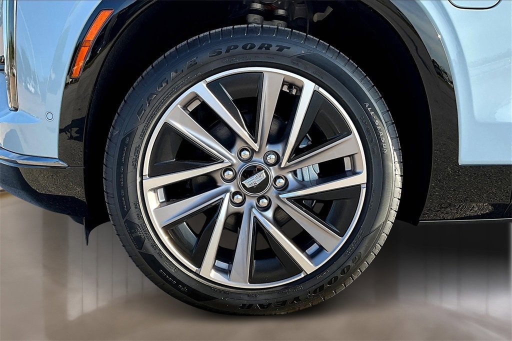 New 2026 Cadillac Vistiq Sport image 12