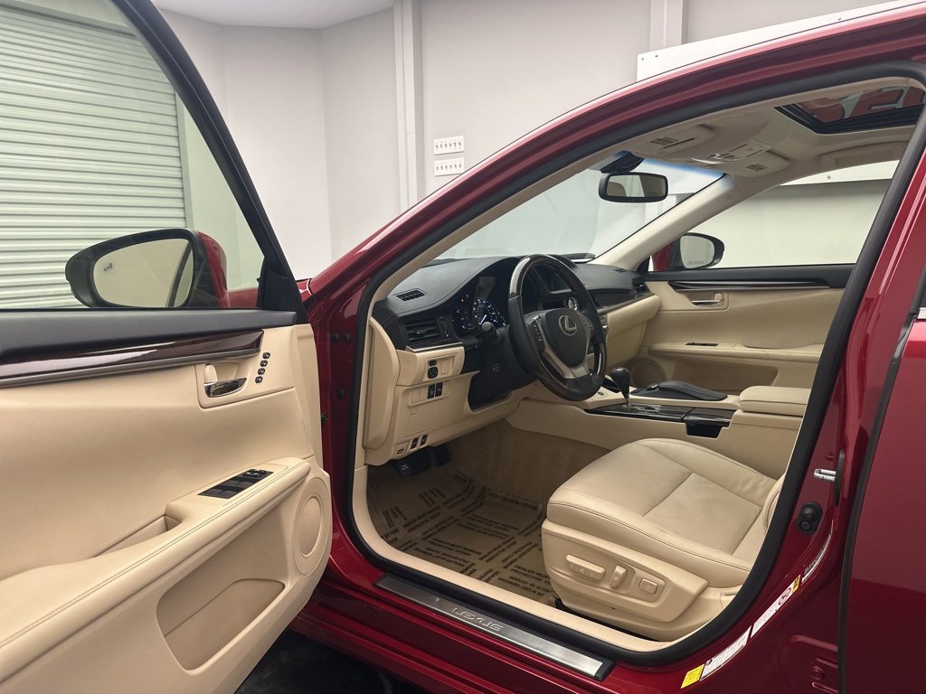 Used 2013 Lexus ES 350 image 5