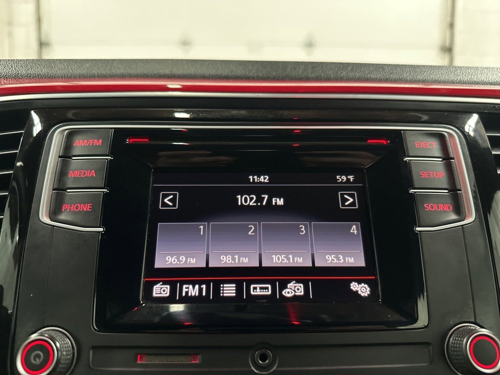 Used 2016 Volkswagen Beetle 1.8T S image 31