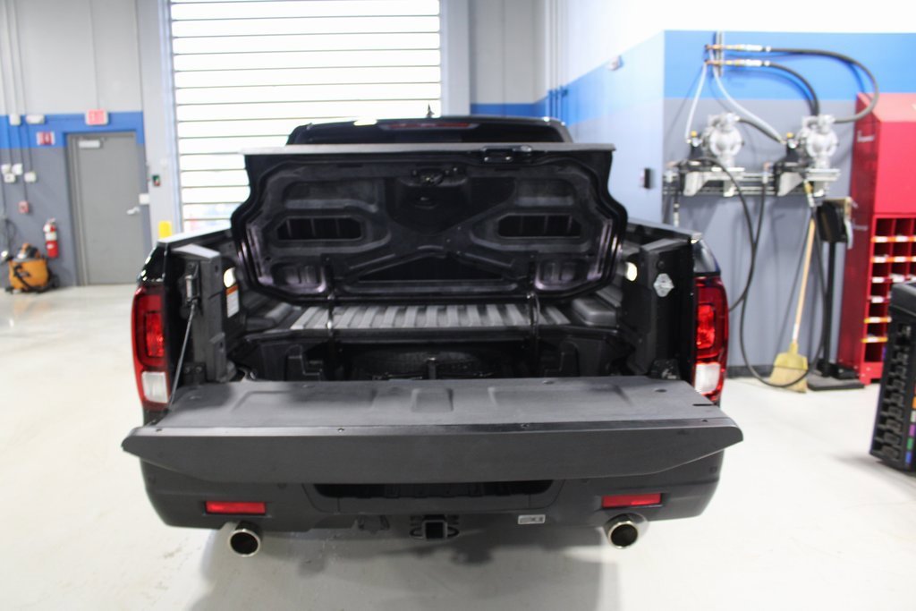 Certified 2023 Honda Ridgeline Black Edition image 50