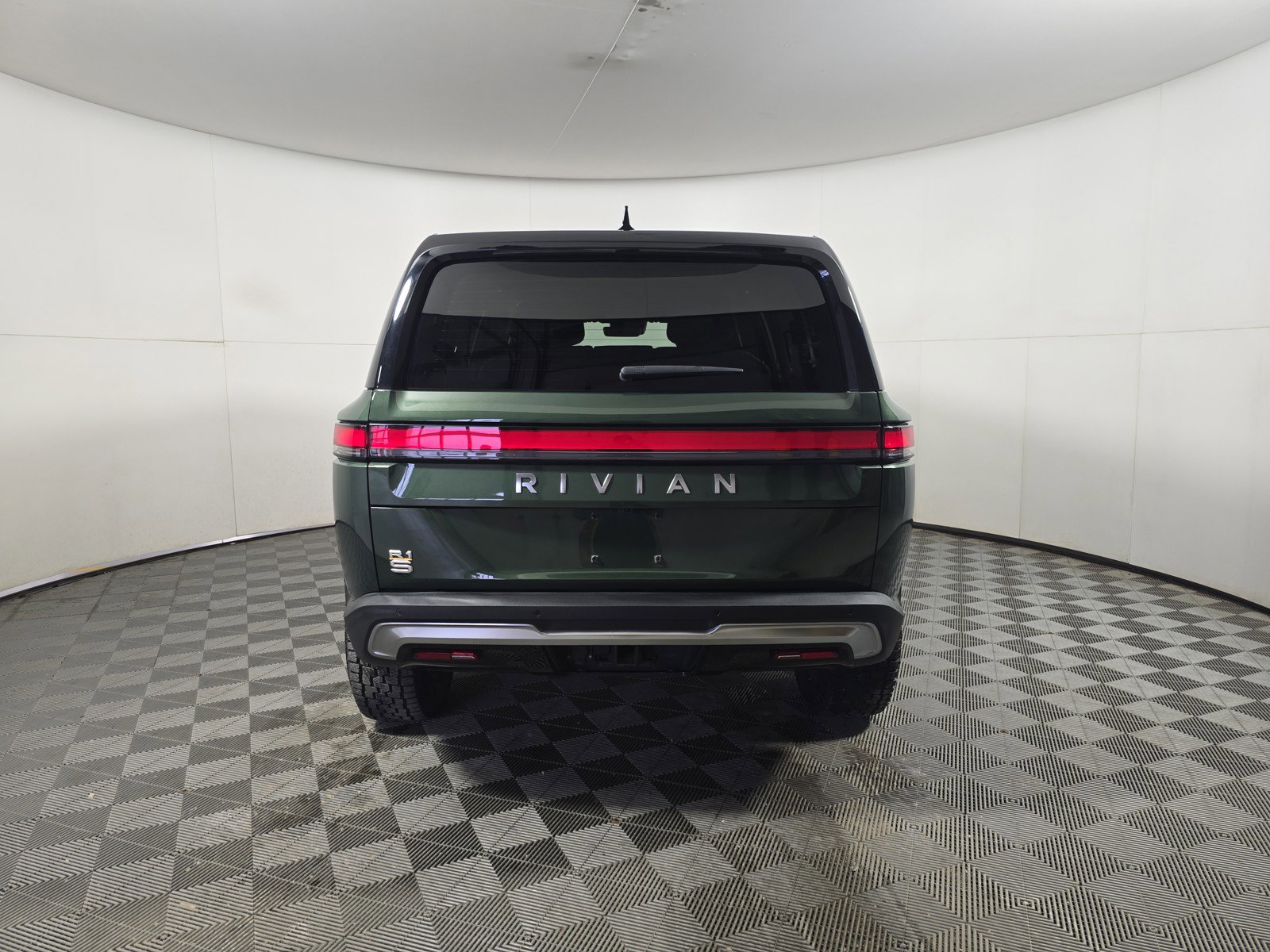 Used 2022 Rivian R1S Launch Edition image 4