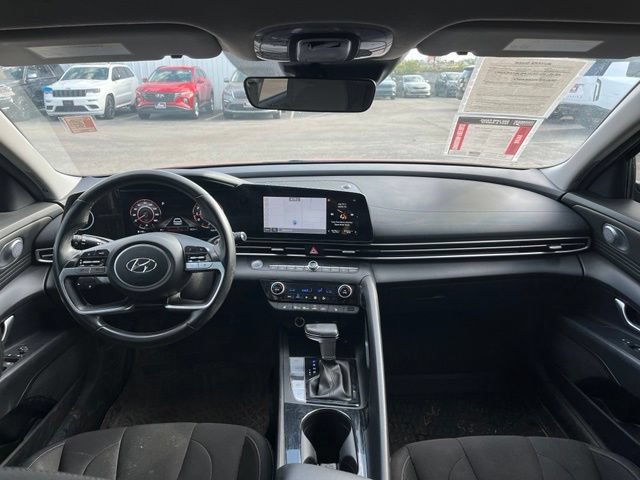 Used 2023 Hyundai Elantra SEL w/ Convenience Package FWD image 37