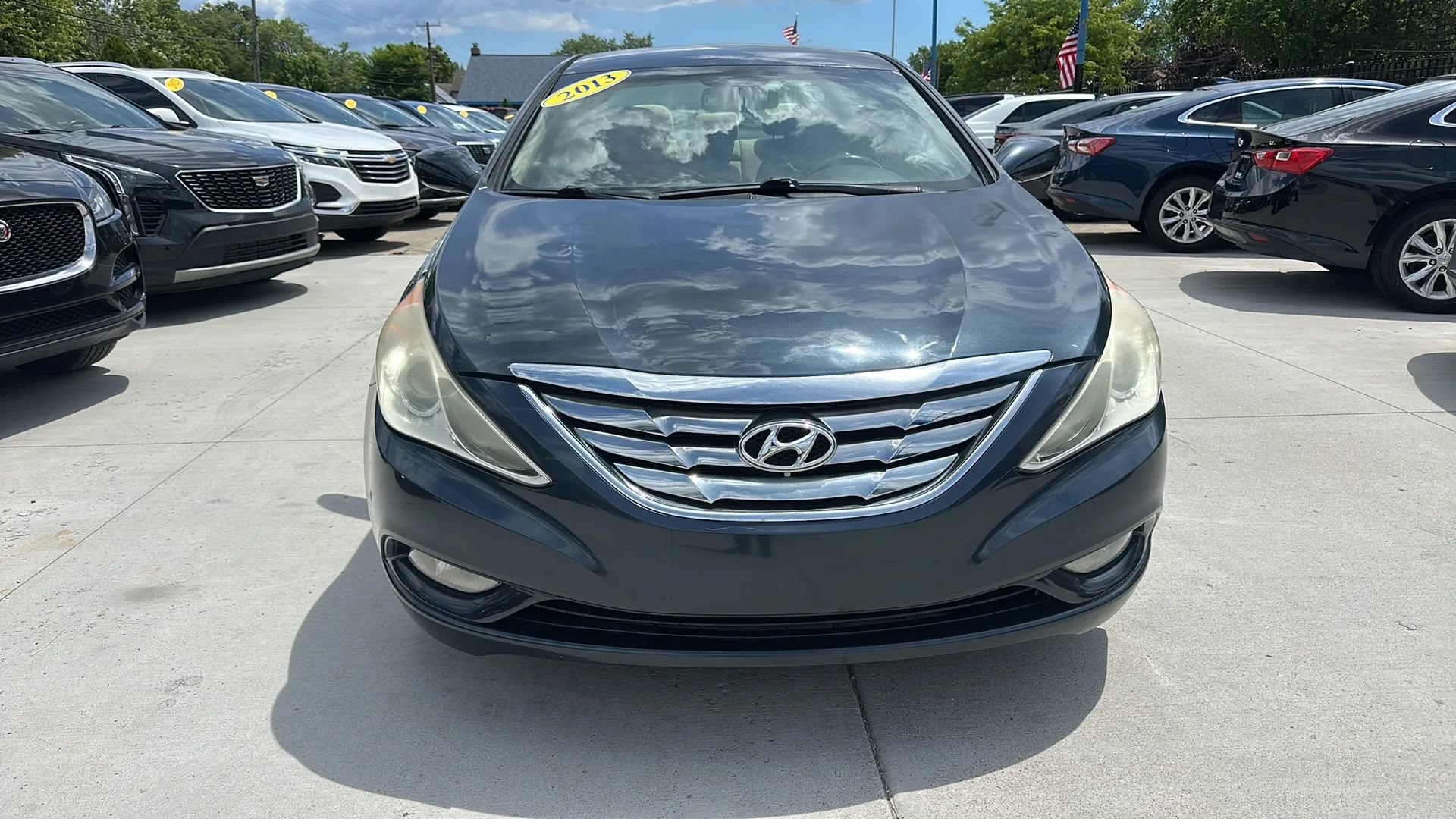 Used 2013 Hyundai Sonata GLS w/ Popular Equipment Pkg FWD image 2