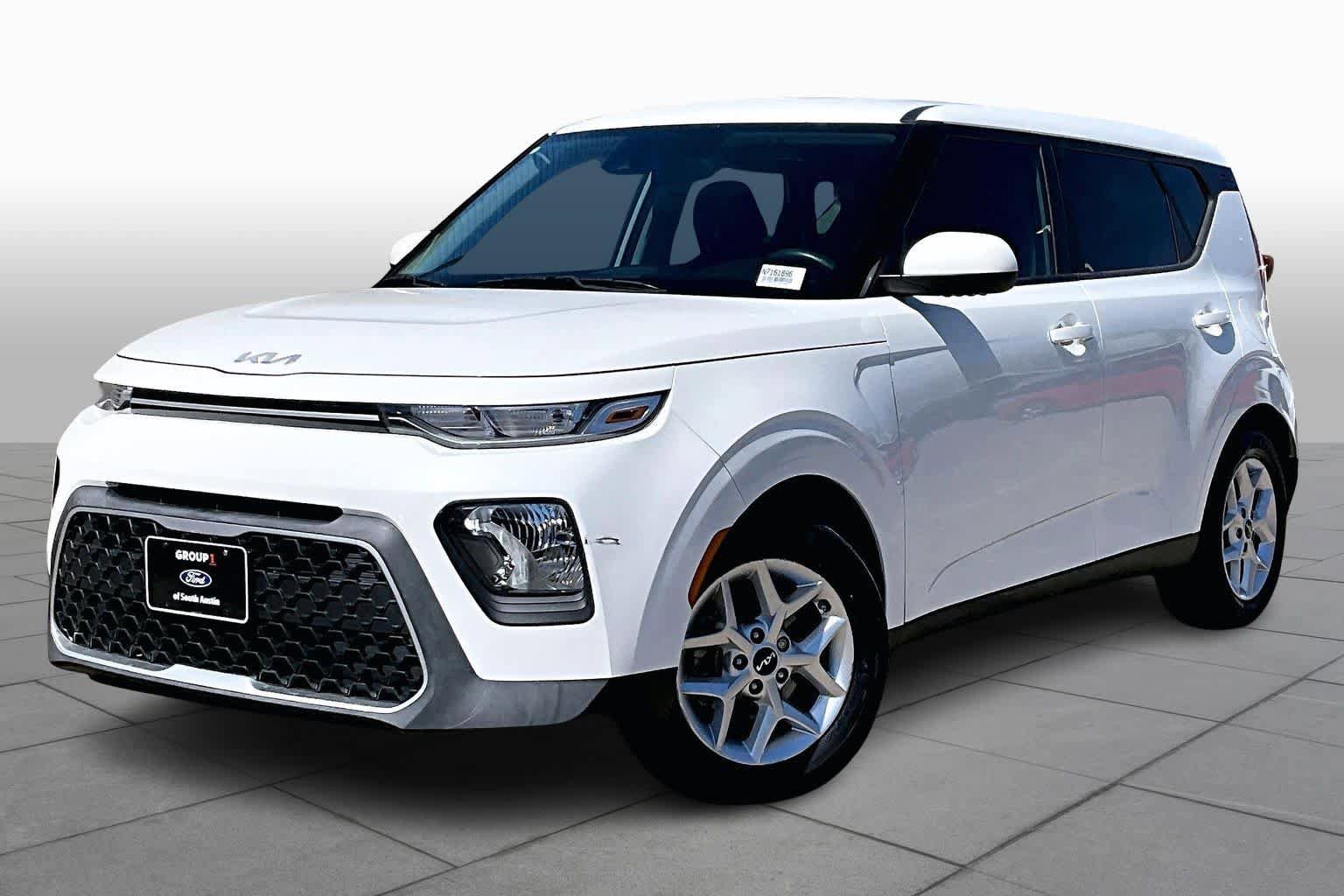 Used 2022 Kia Soul LX w/ Technology Package FWD image 35