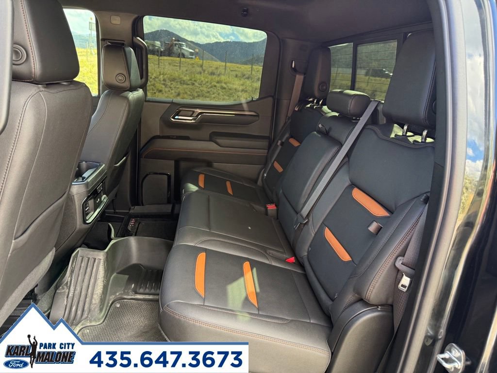 Used 2022 GMC Sierra 1500 AT4 w/ Technology Package AWD/4WD image 26