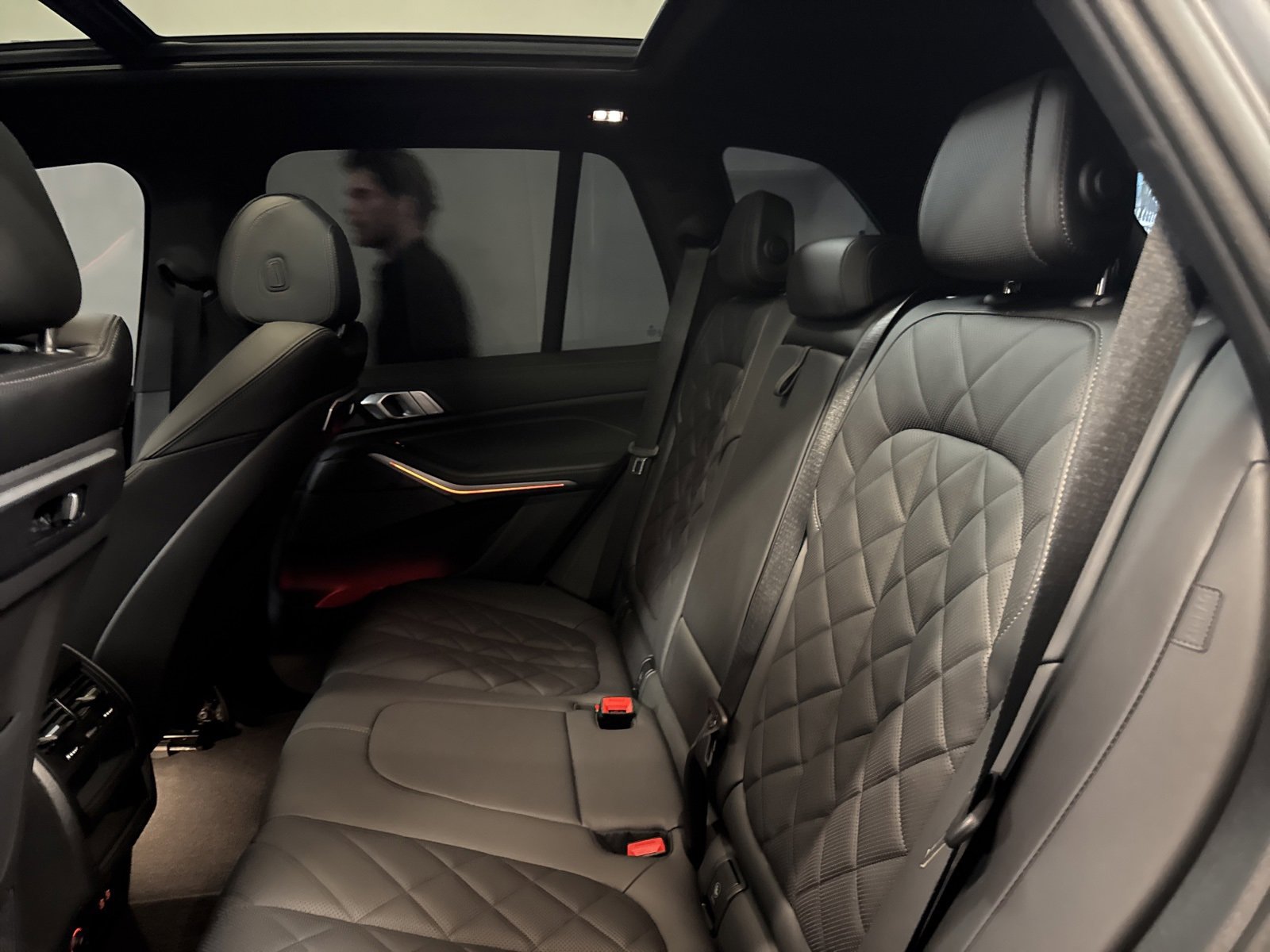 Used 2024 BMW X5 xDrive40i w/ M Sport Package image 15