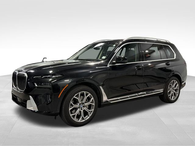Used 2024 BMW X7 xDrive40i video 3
