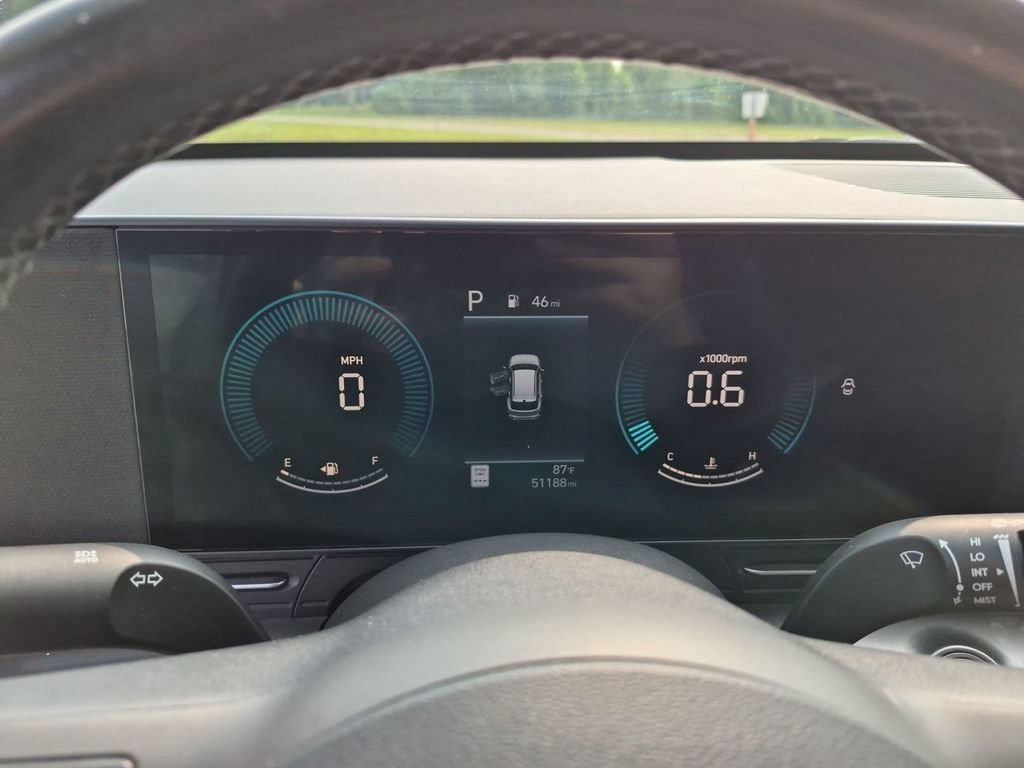 Used 2025 Hyundai Kona SEL FWD image 20