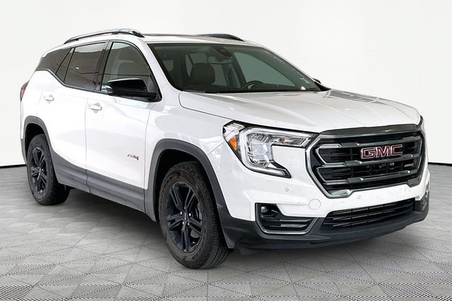 Used 2024 GMC Terrain AT4 w/ Tech Package AWD/4WD image 1