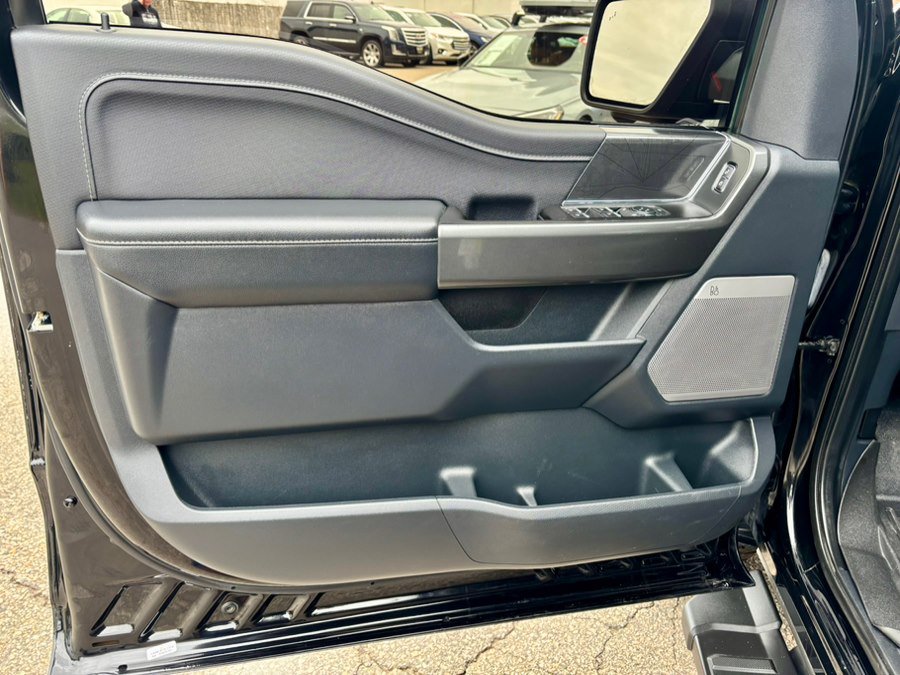 Used 2022 Ford F150 XLT w/ Equipment Group 302A High AWD/4WD image 9